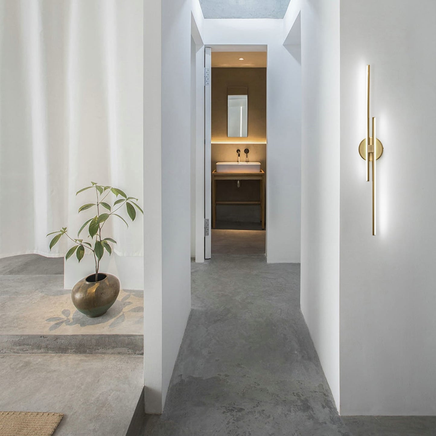 Applique murale minimaliste en métal linéaire à LED dimmable à 2 lumières