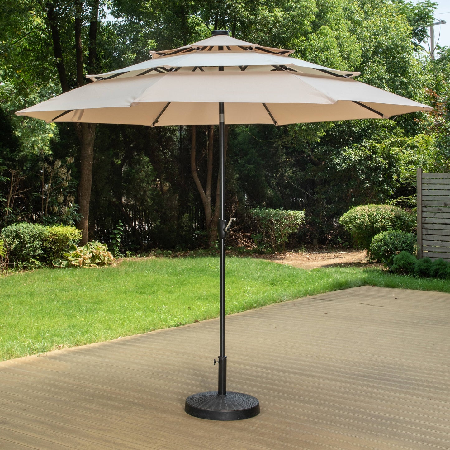 Parasol de terrasse MAISON ARTS de 3 m (10 pi) à 3 niveaux, à inclinaison automatique, double ventilation et éclairage LED