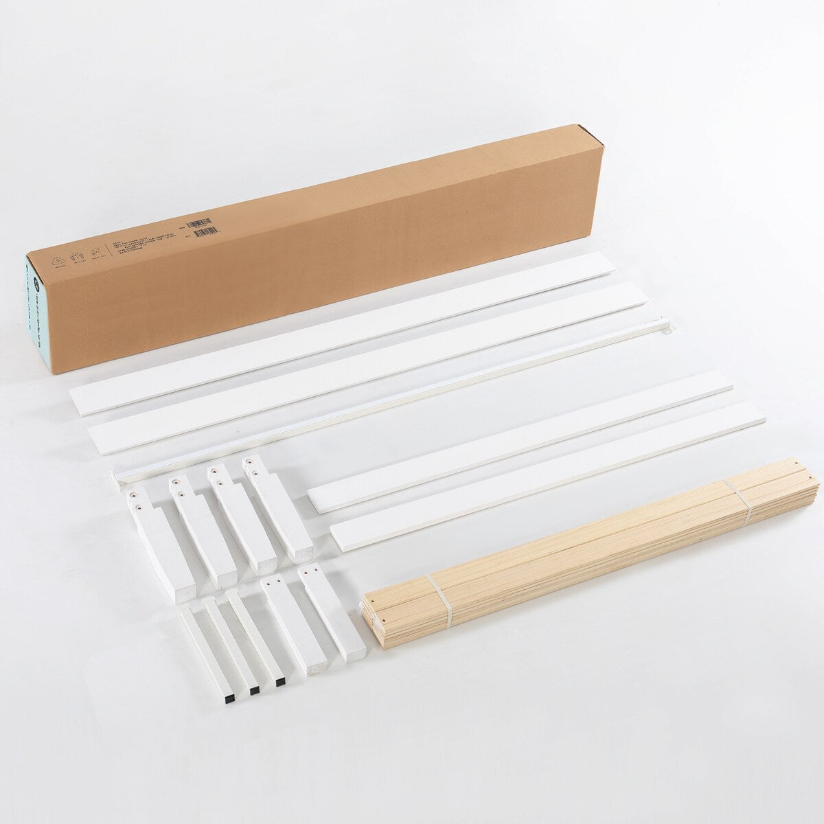 Cadre de lit plateforme classique en bois massif de 16 pouces, disponible en plusieurs finitions