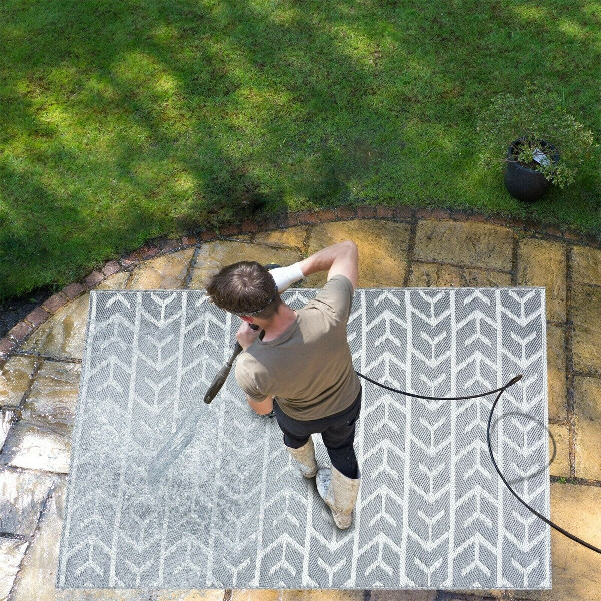 Amsterdam Design 100% Eco-friendly Lightweight Plastic Outdoor Mat/Rug