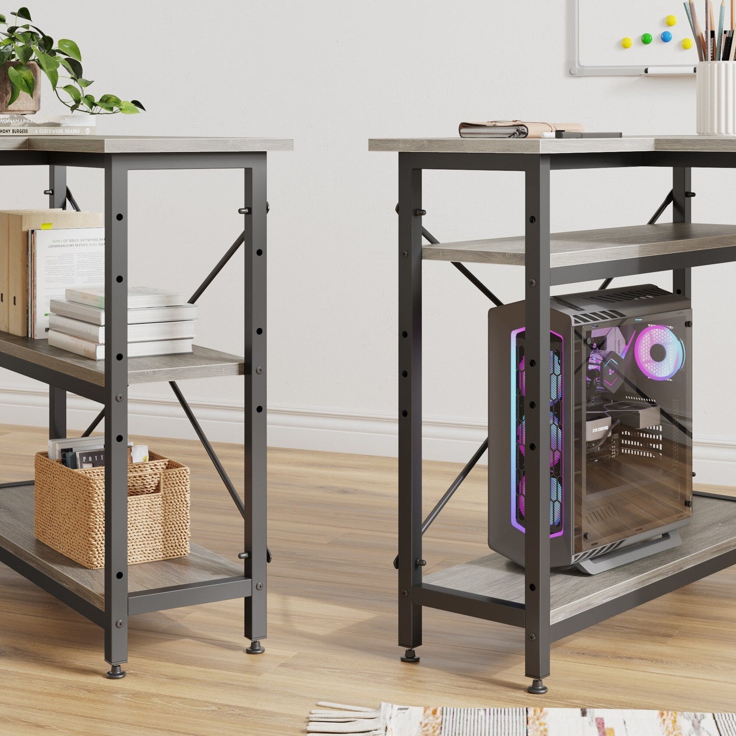 Petit bureau d'angle en forme de L avec étagères de rangement