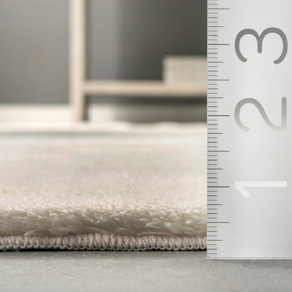 Tapis à poils longs Nuloom Loni SuperiorWash uni, lavable en machine