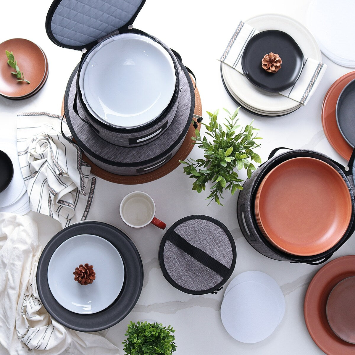 Boîtes de rangement StorageBud pour vaisselle - Supports empilables pour assiettes, tasses, couverts, verres à pied et plateaux