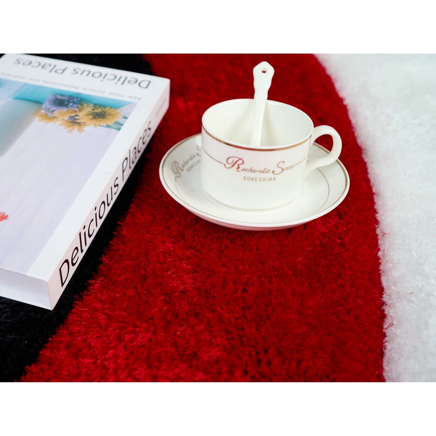 Tapis Mateos Shag à motif abstrait