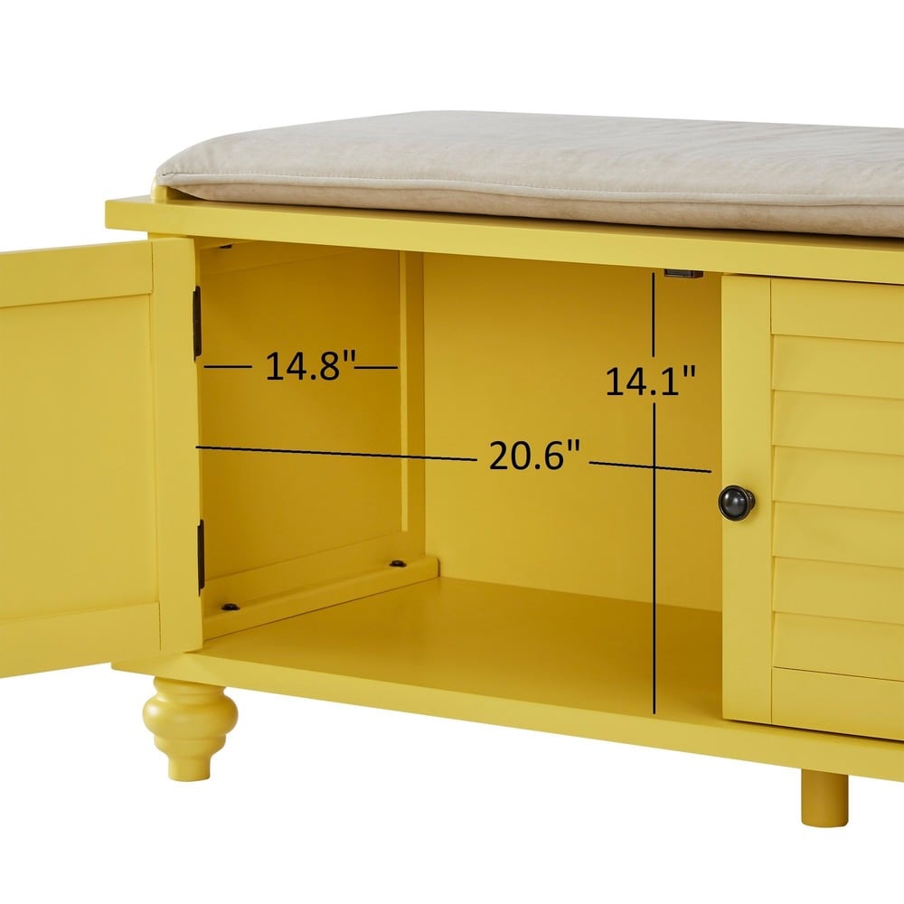 Banc de rangement à porte persienne avec coussin en velours Maybelle par iNSPIRE Q Classic