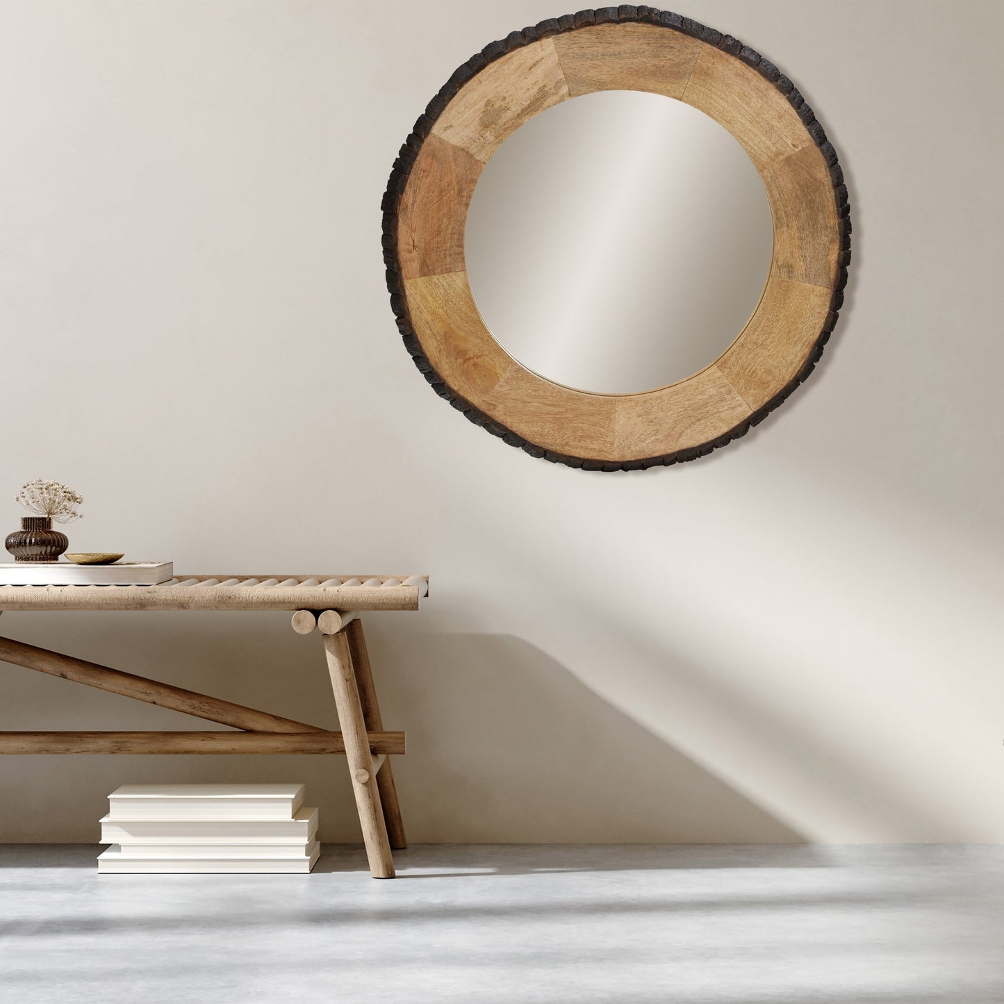 Miroir mural rond Meredith en bois brut de River of Goods - 30,5 x 1 x 30,5