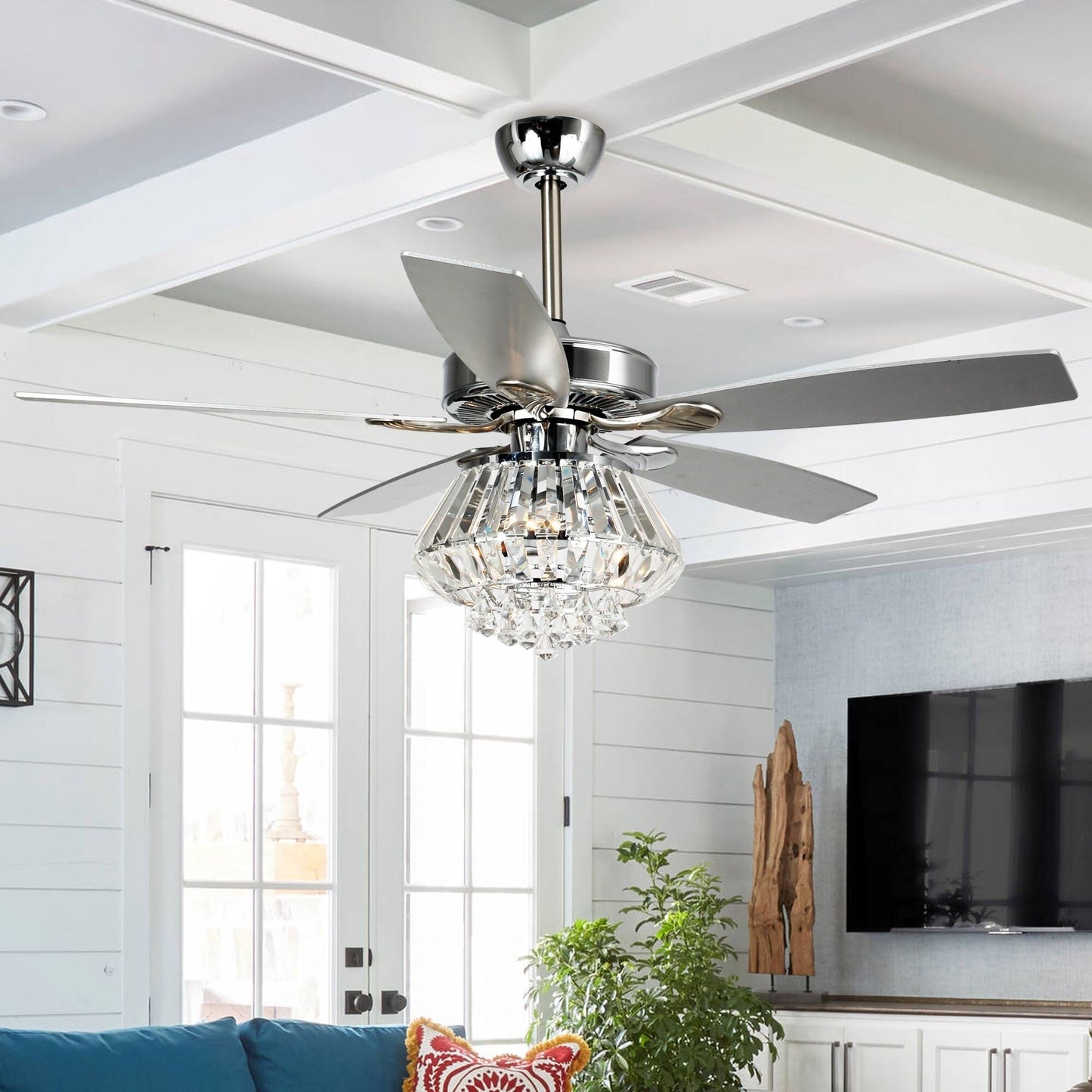 Ventilateur de plafond moderne chromé de 132 cm avec lustre en cristal et télécommande