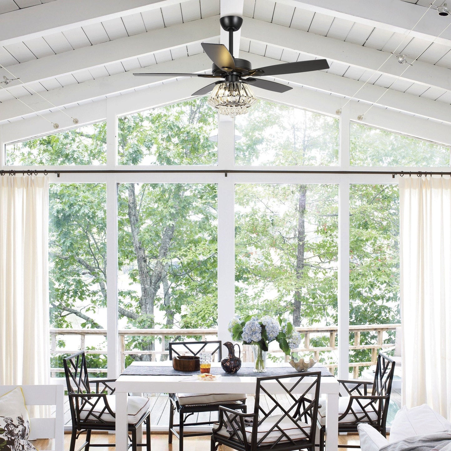 Ventilateur de plafond moderne chromé de 132 cm avec lustre en cristal et télécommande