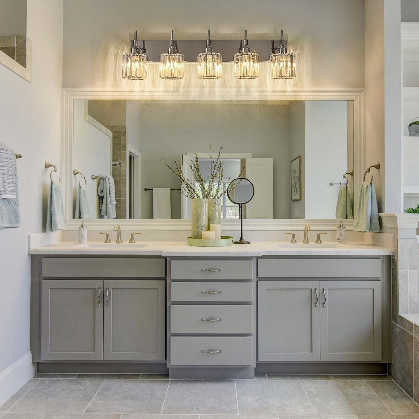 Appliques murales modernes à intensité variable pour salle de bain, avec abat-jour en cristal