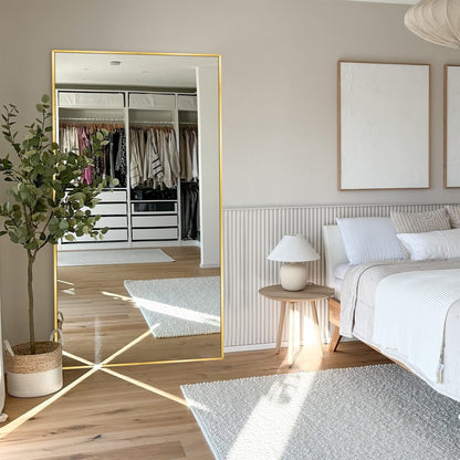 Miroir sur pied moderne pleine longueur