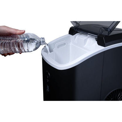 Machine à glaçons Newair de comptoir (12 kg) en forme de pépites, noir mat, avec fenêtre de visualisation des glaçons, bouton autonettoyant et bec verseur facile.