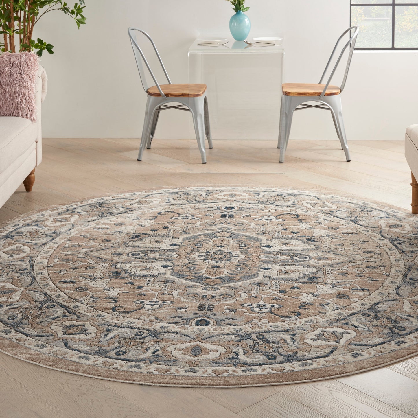 Tapis Nourison Concerto Classic Persian Medallion.