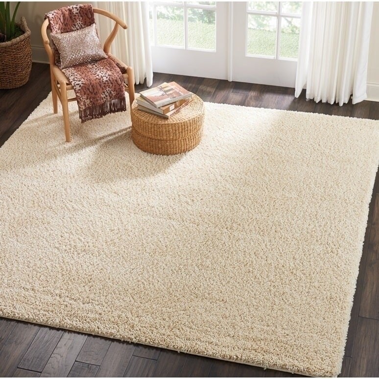 Tapis Nourison Malibu Shag moderne en peluche unie