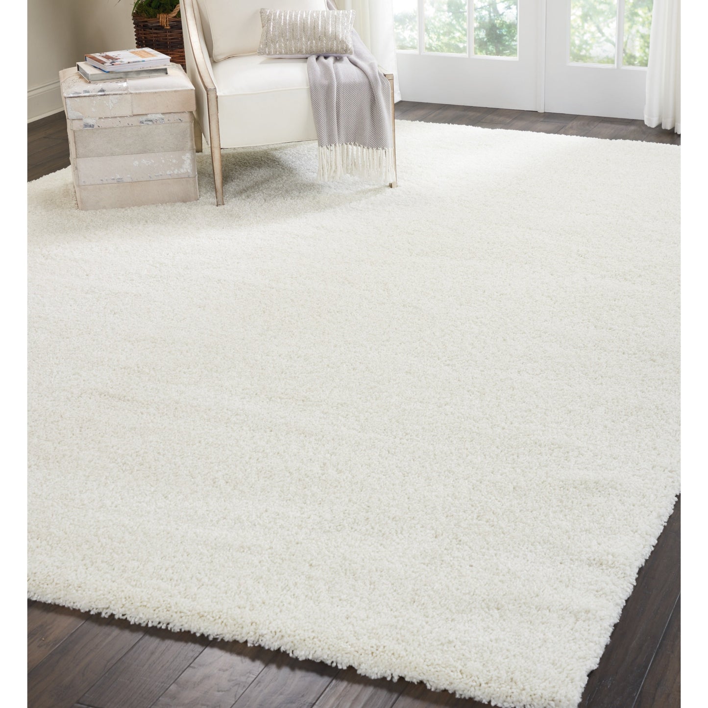 Tapis Nourison Malibu Shag moderne en peluche unie