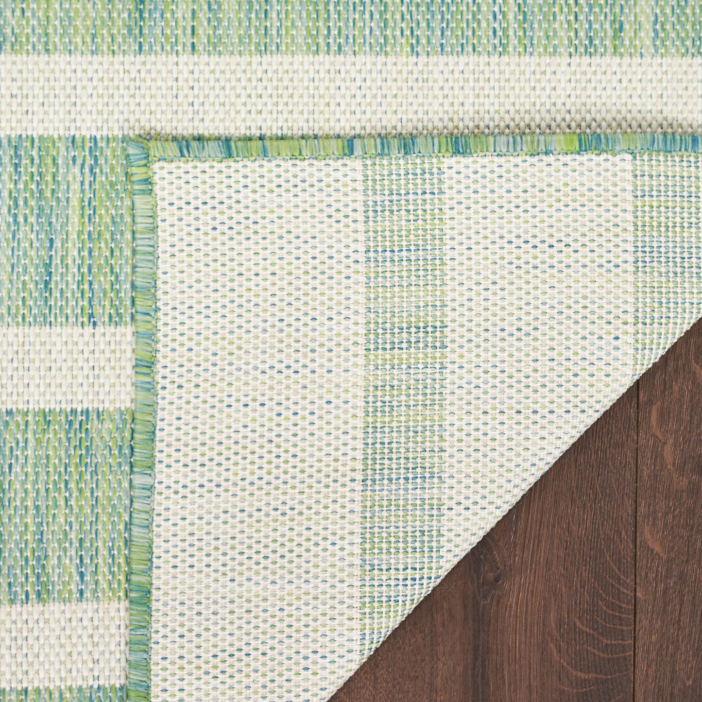 Tapis rayé d'intérieur/extérieur Nourison Selerno.