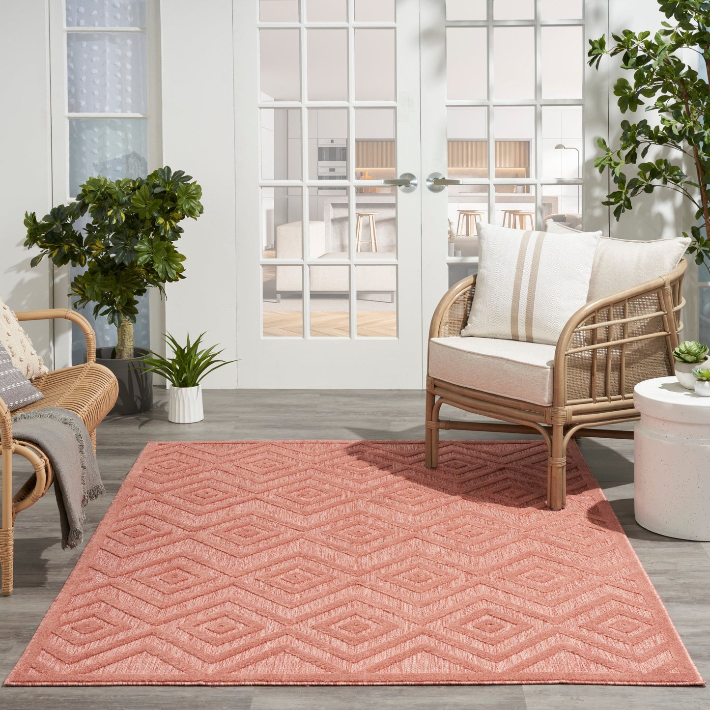 Tapis Nourison polyvalent pour intérieur/extérieur à tissage plat géométrique