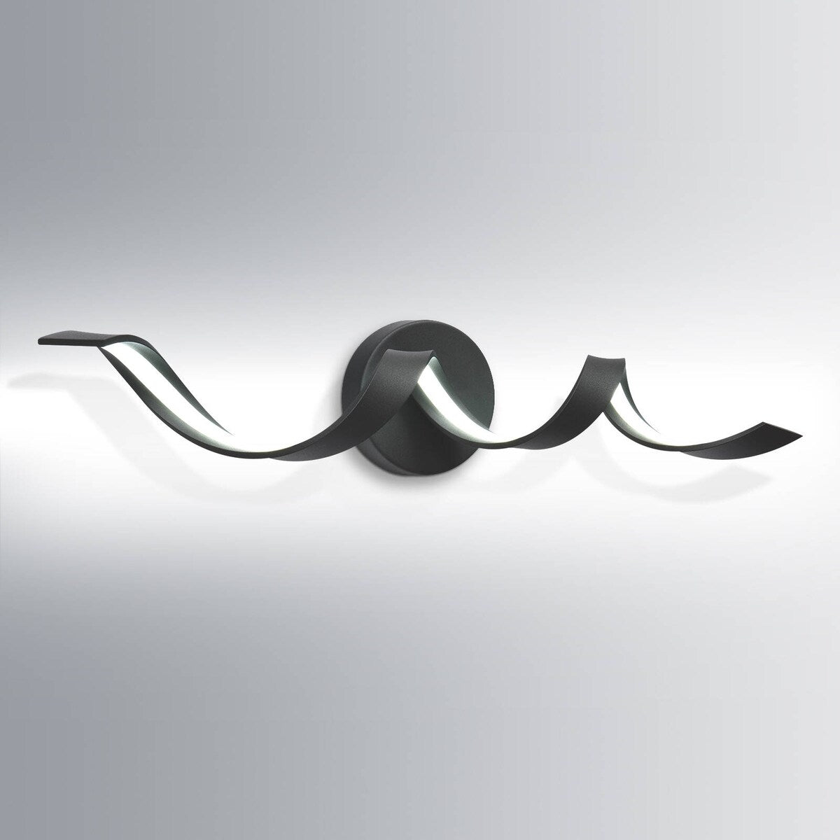 Applique murale LED moderne en spirale pour salle de bain, à intensité variable.