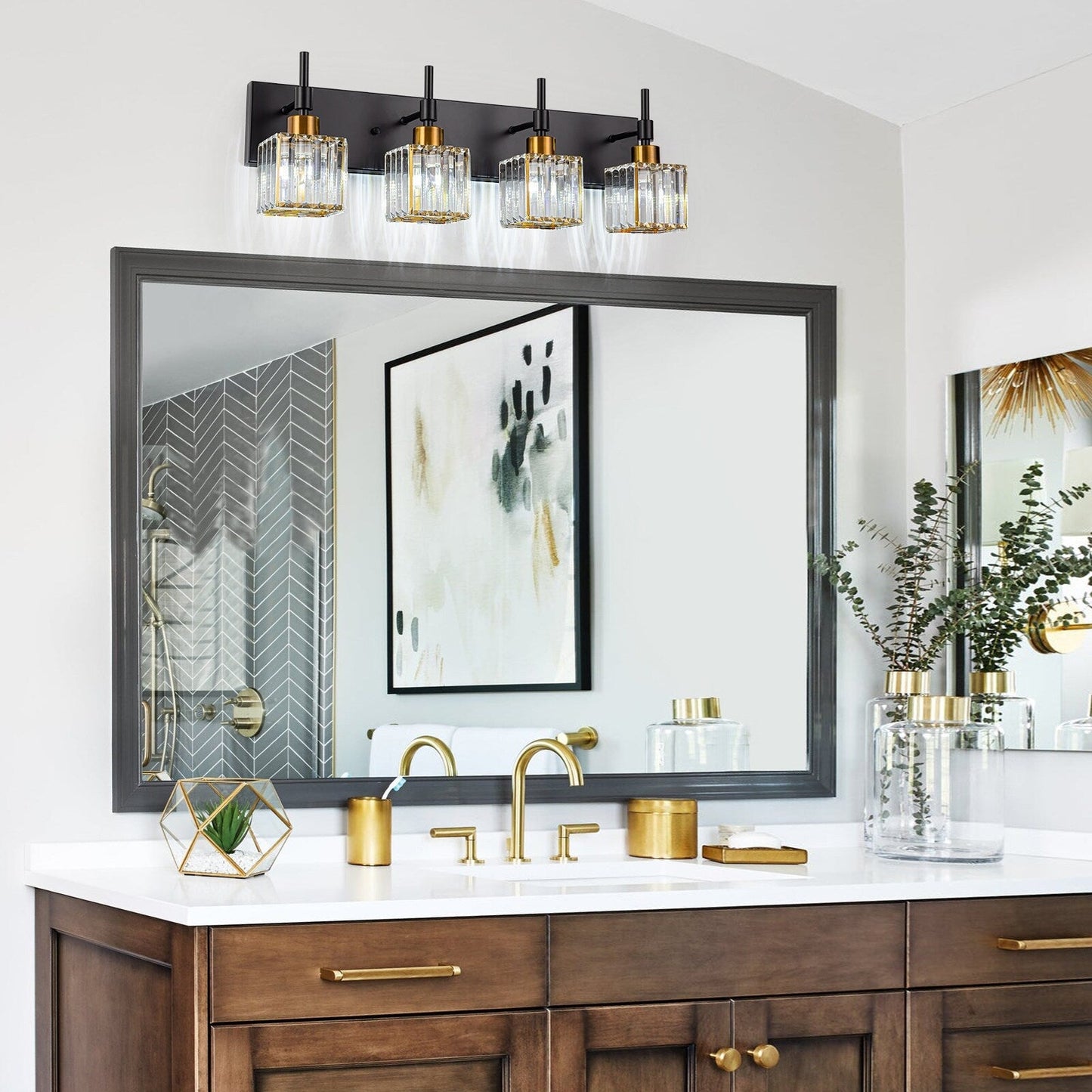 Luminaires de salle de bain modernes à intensité variable en cristal Ora, à installer au-dessus du miroir, style glamour.