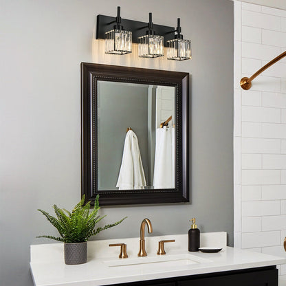 Luminaires de salle de bain modernes à intensité variable en cristal Ora, à installer au-dessus du miroir, style glamour.