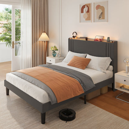 Lit Queen/Full à tête de lit capitonnée à canaux verticaux et dossier à oreilles