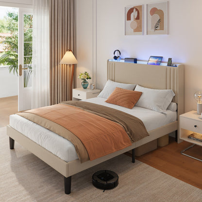 Lit Queen/Full à tête de lit capitonnée à canaux verticaux et dossier à oreilles