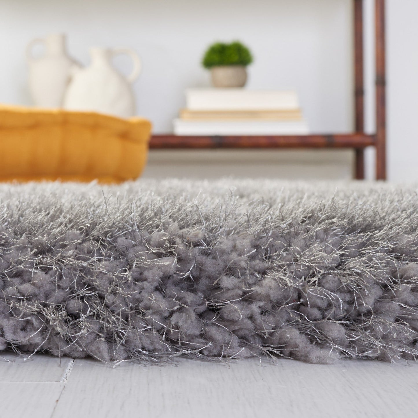 Tapis SAFAVIEH Bahija Rudina Luxe Shaggy de 7,6 cm d'épaisseur