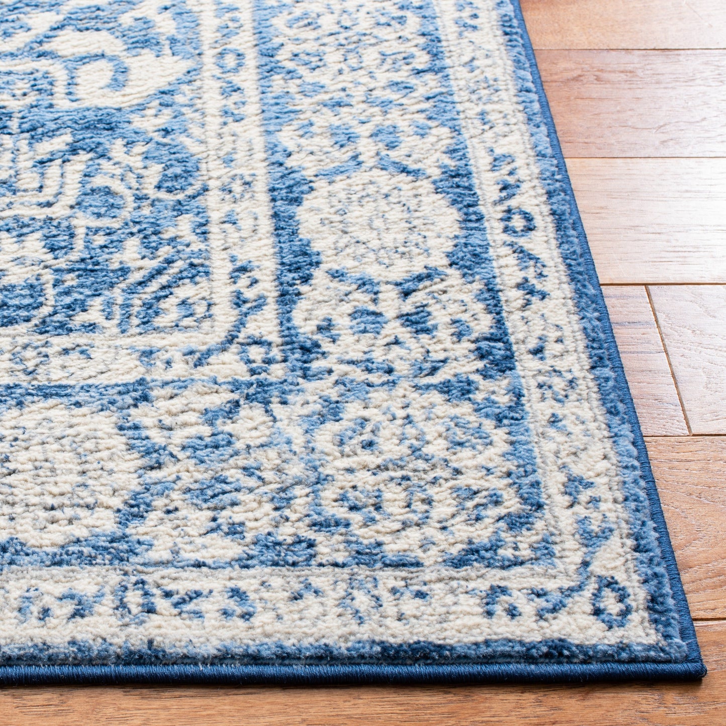 Tapis médaillon oriental SAFAVIEH Brentwood 脼ordis