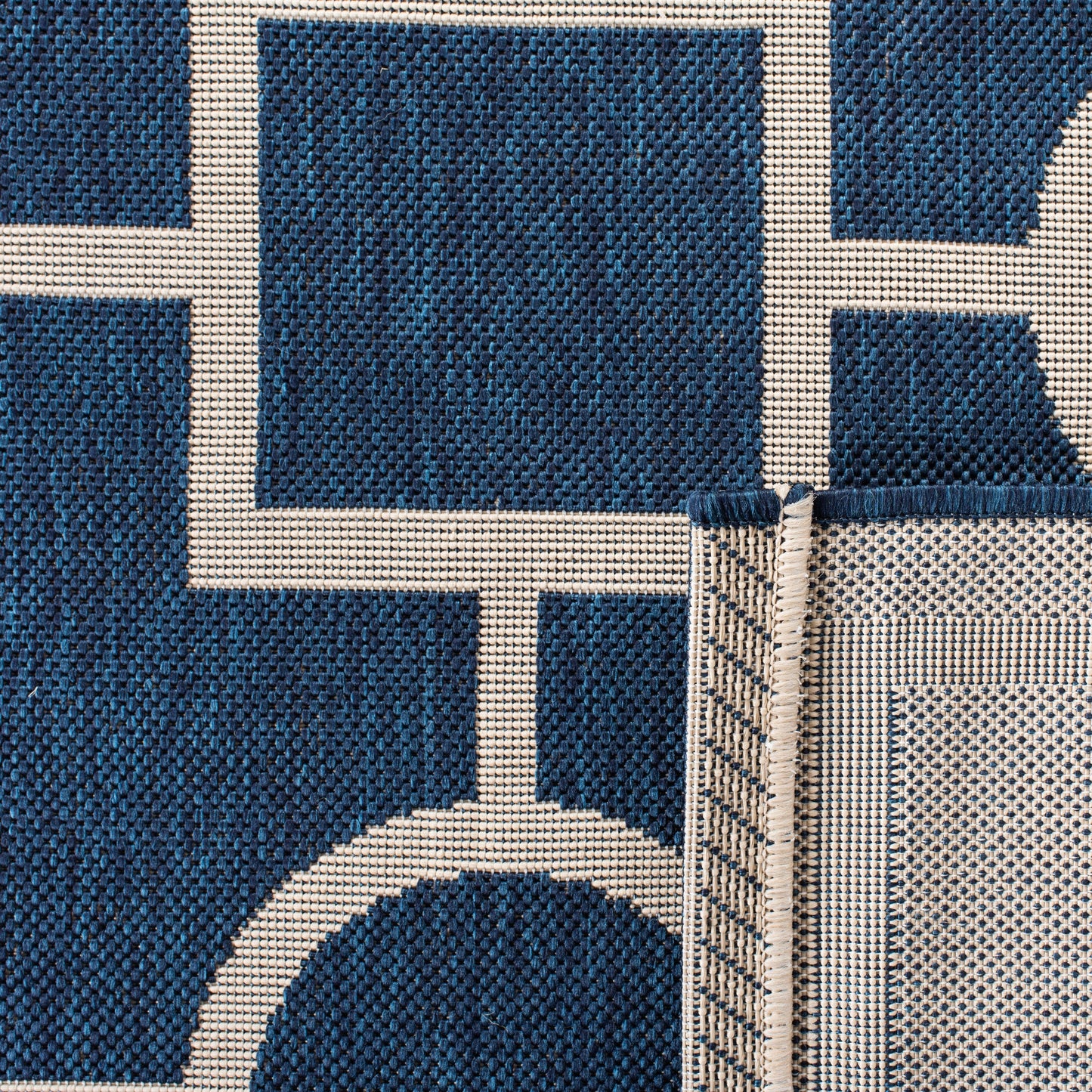 Tapis de jardin/terrasse imperméable SAFAVIEH Courtyard Lilya