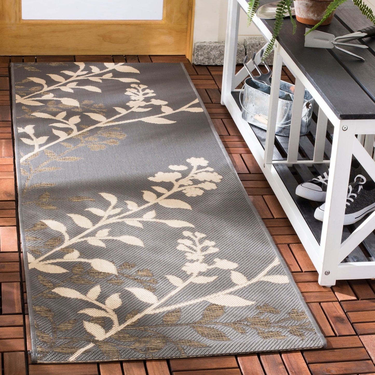 Tapis de jardin SAFAVIEH Courtyard Luann Botanical imperméable pour intérieur/extérieur, terrasse ou jardin