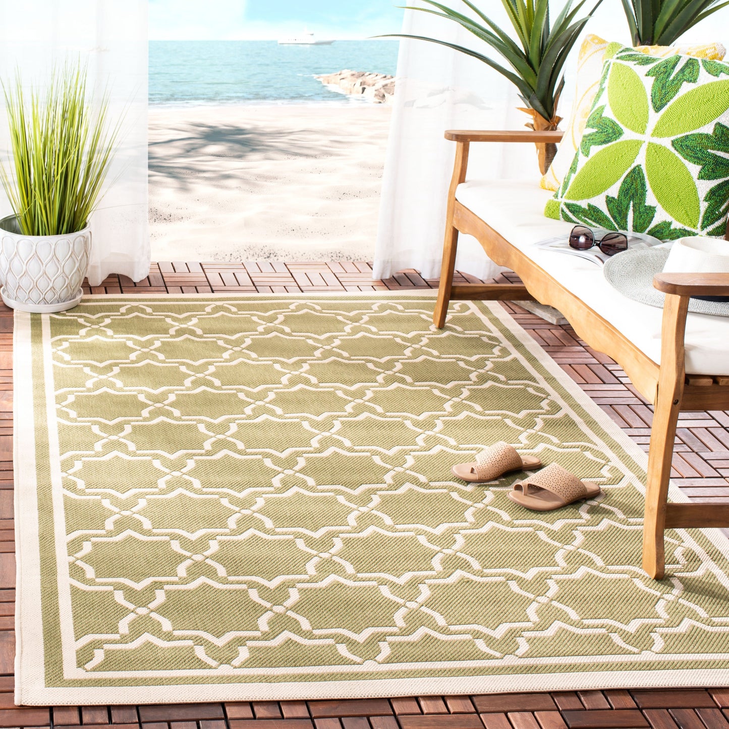 Tapis de jardin/terrasse imperméable SAFAVIEH Courtyard Thomasina