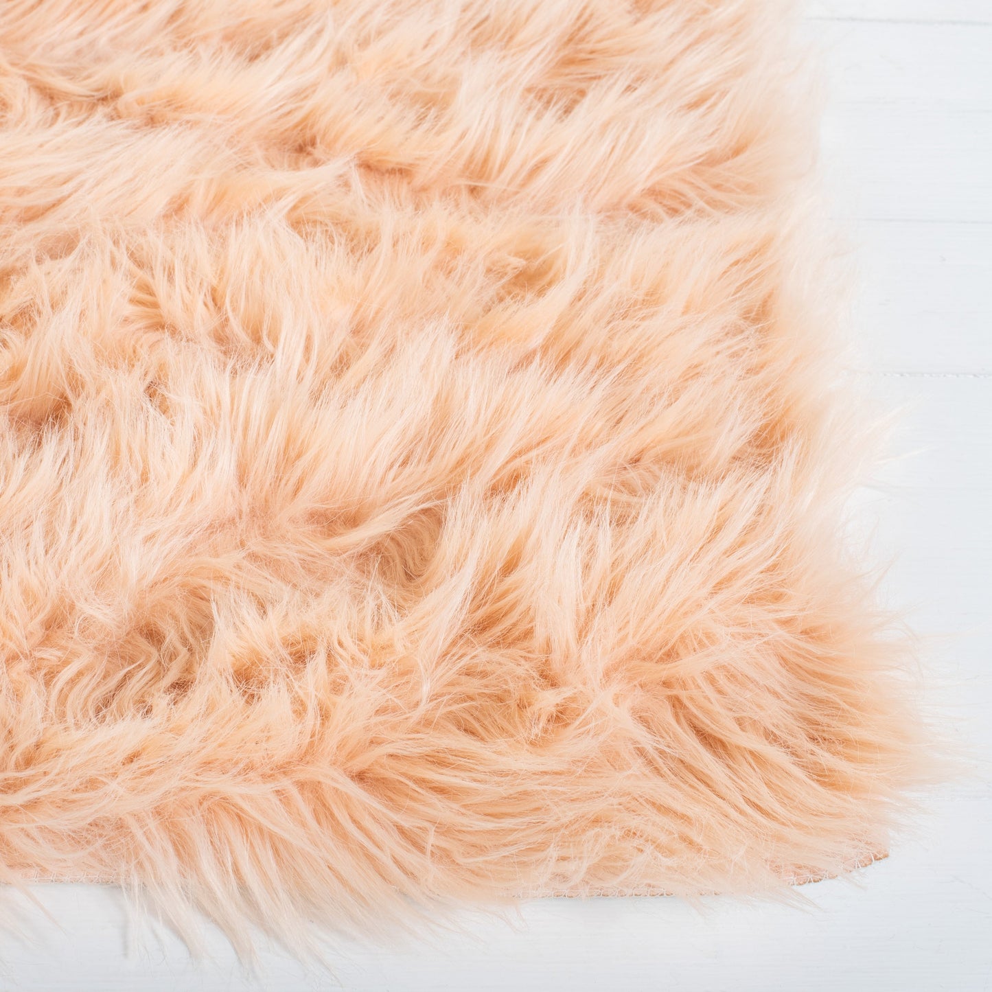 Tapis SAFAVIEH en fausse peau de mouton soyeuse, épaisseur 6 cm