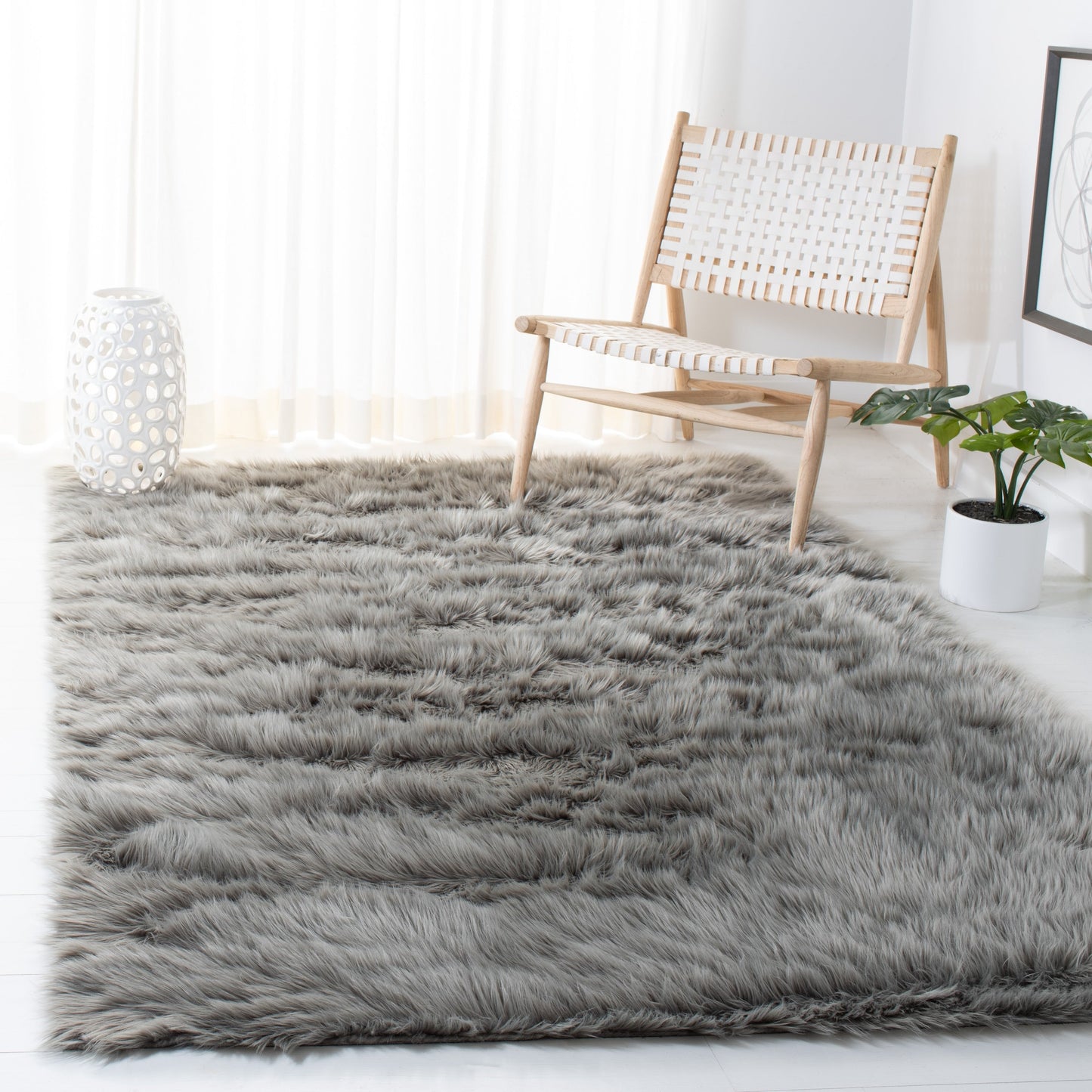 Tapis SAFAVIEH en fausse peau de mouton soyeuse, épaisseur 6 cm