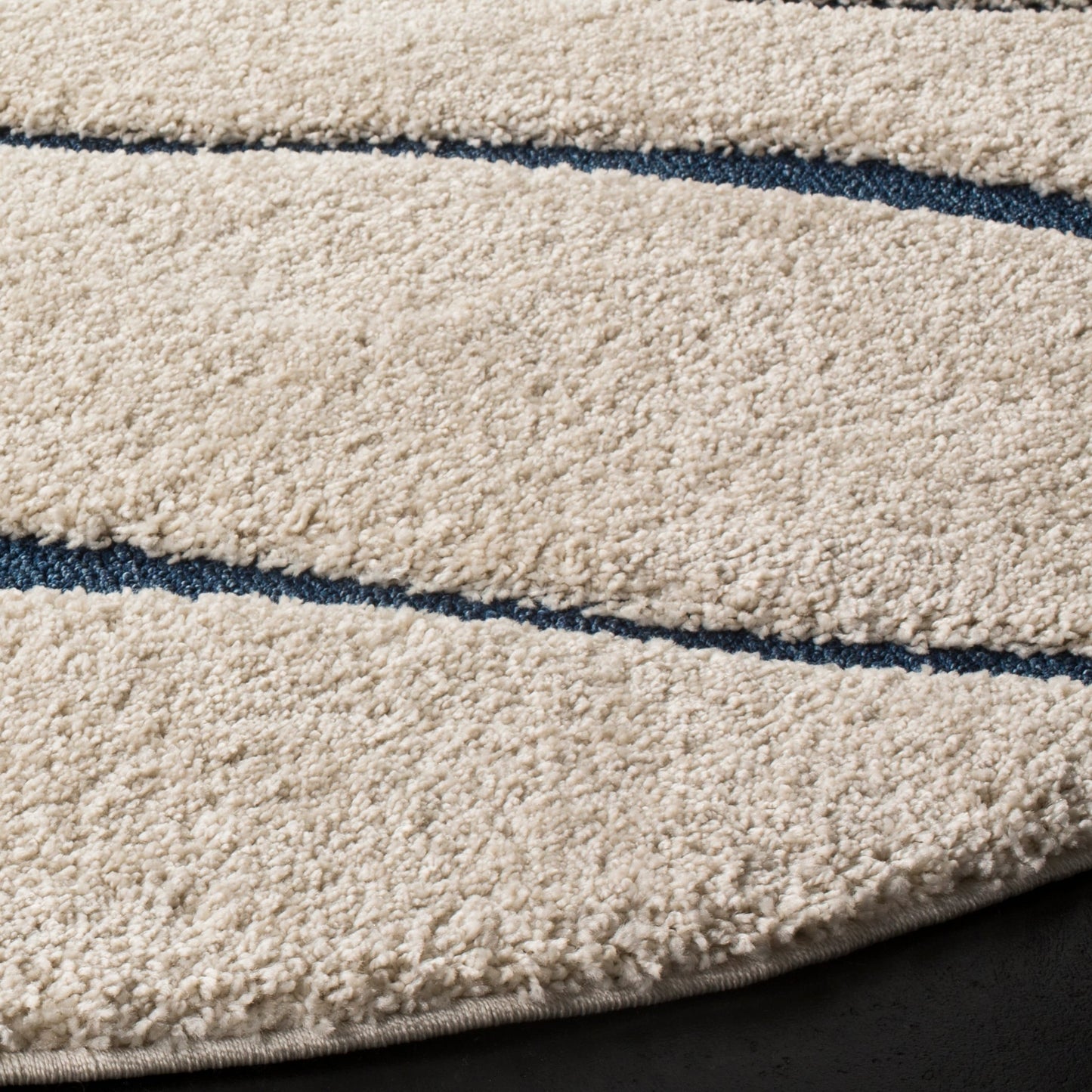 SAFAVIEH Florida Shag Borbala Ondulations douces et sereines 3 cm d'épaisseur