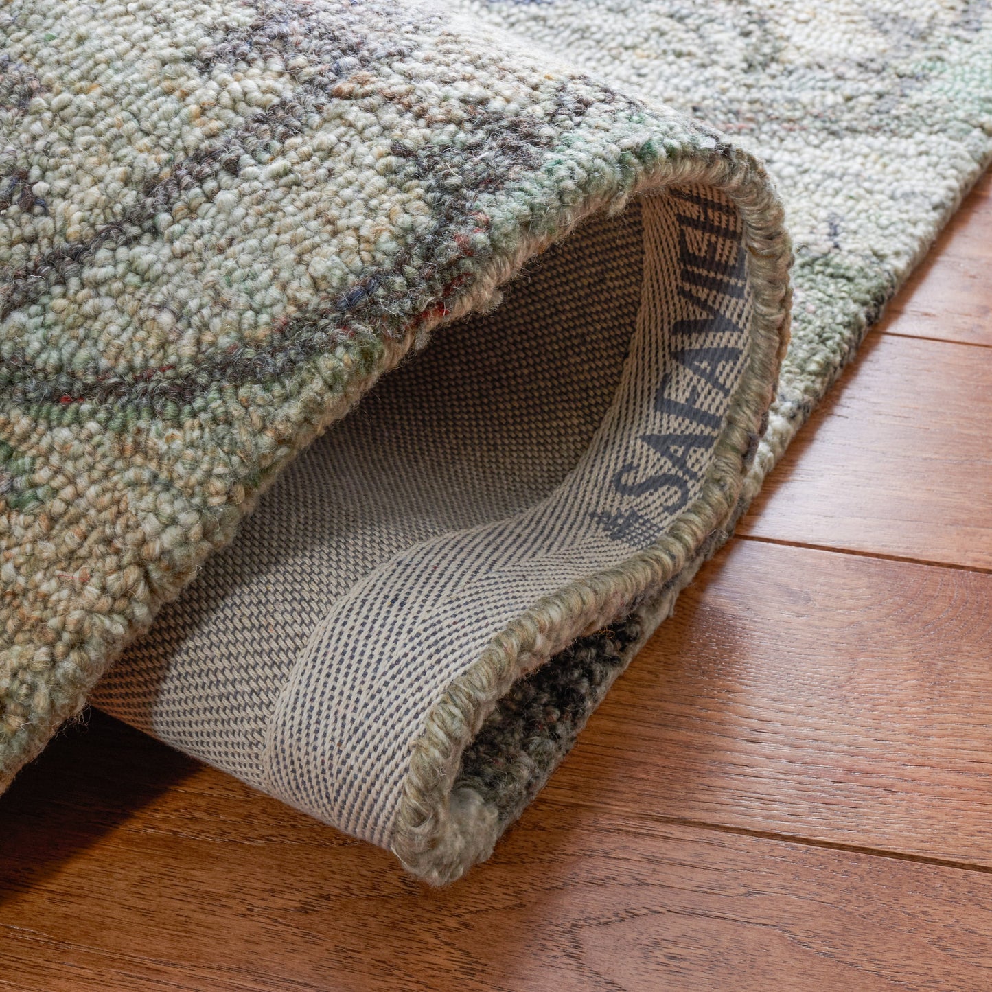 SAFAVIEH Tapis Anatolia Liilia fait main