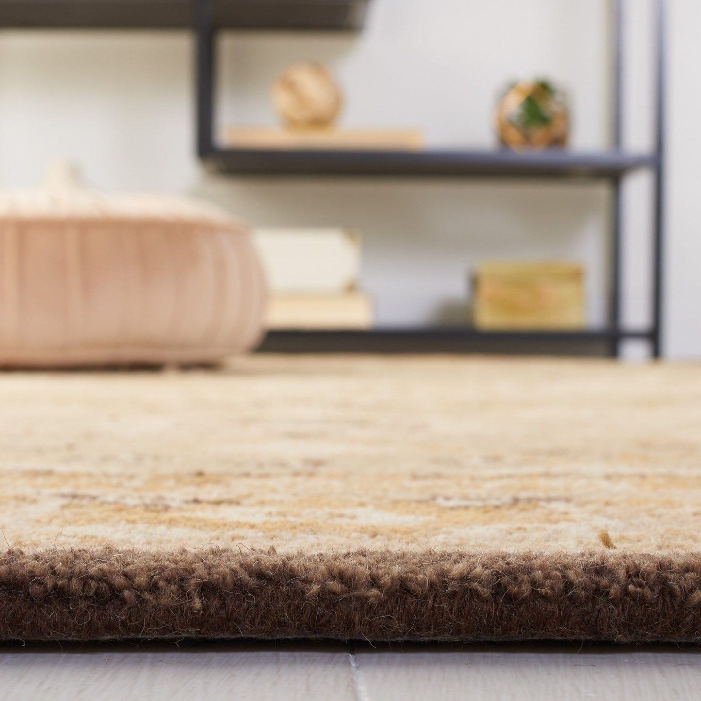 Tapis oriental traditionnel SAFAVIEH en laine filée à la main, Anatolie Renelle, fait main