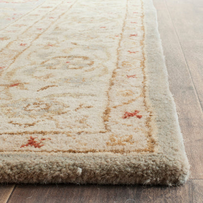 Tapis de sol traditionnel oriental en laine Maysoun fait main SAFAVIEH, style antique