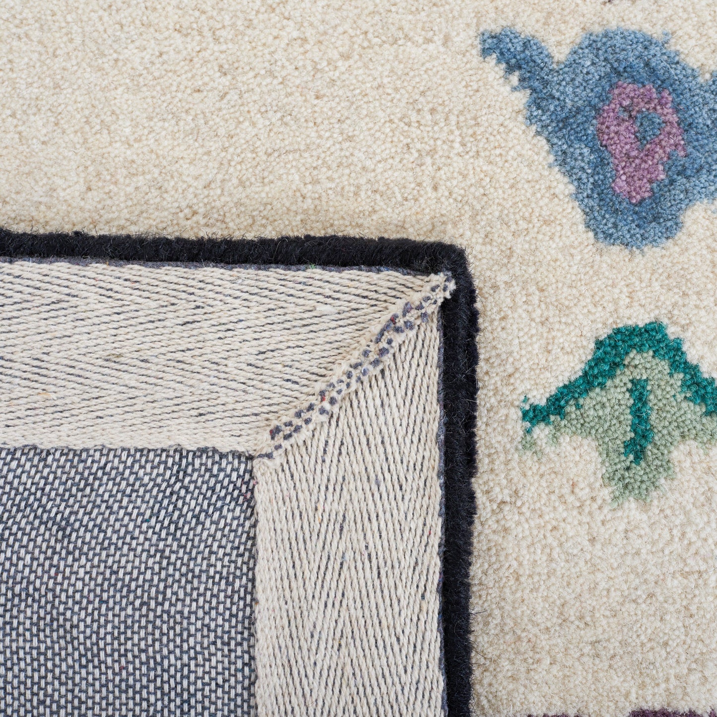 Tapis en laine SAFAVIEH fait main Bellagio Tatevik à médaillon oriental