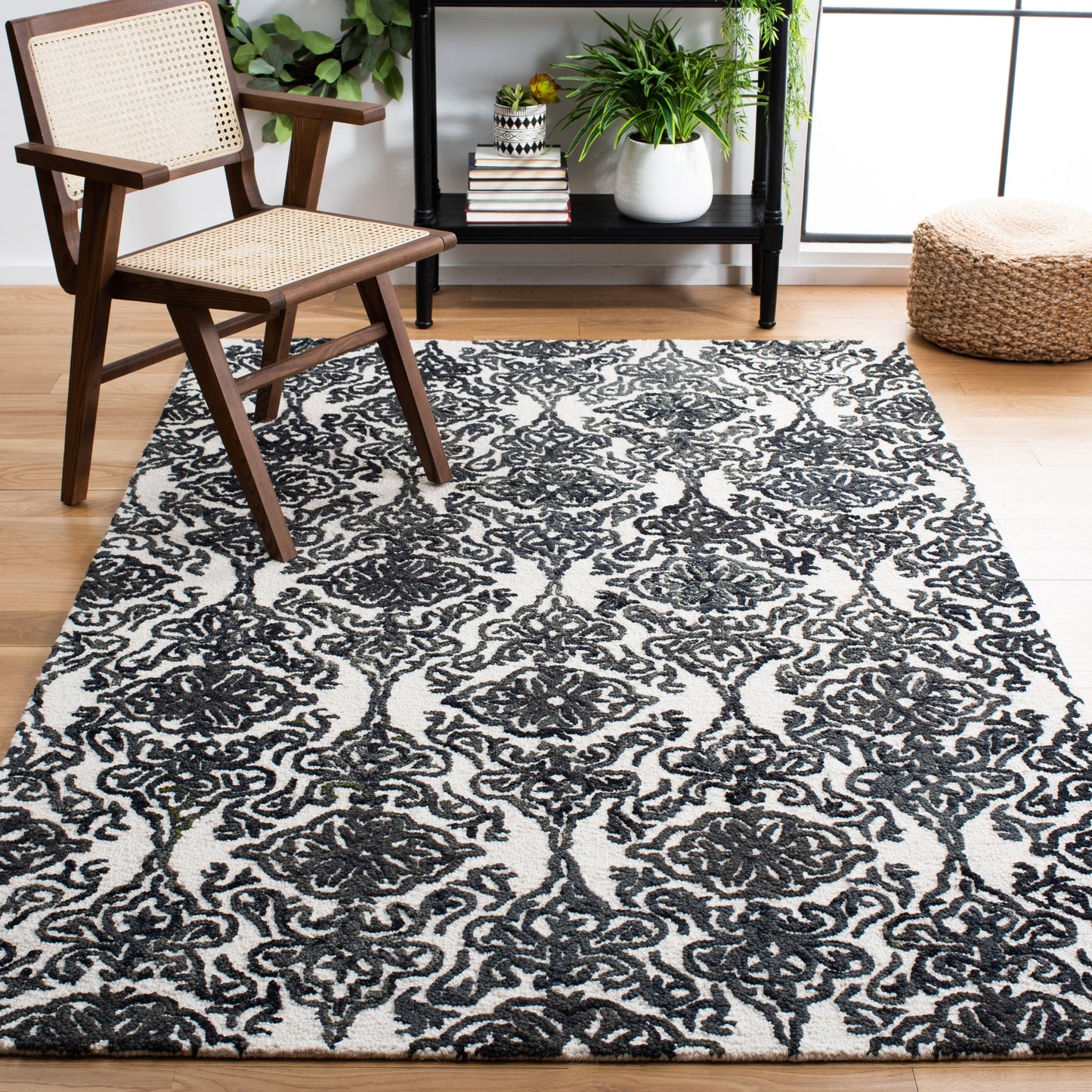 Tapis en laine moderne à motif floral SAFAVIEH fait main Blossom Cateluta