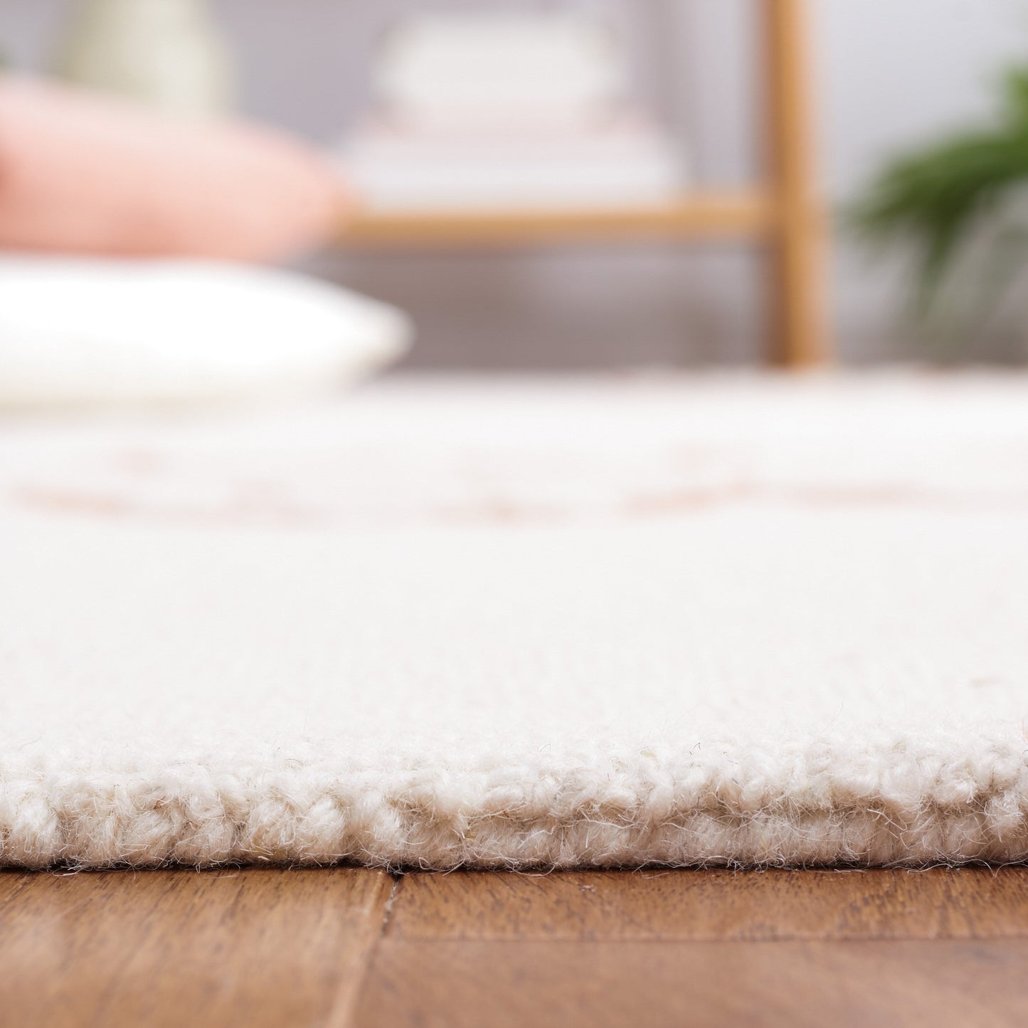 Tapis en laine SAFAVIEH Blossom Oriella fait main, motif floral moderne