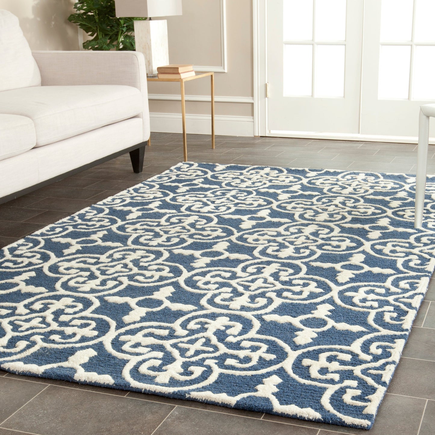 Tapis moderne en laine SAFAVIEH fait main Cambridge Shigemi