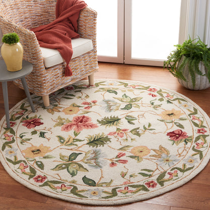 Tapis en laine SAFAVIEH fait main Chelsea Yauhenia à motif floral de style campagnard français
