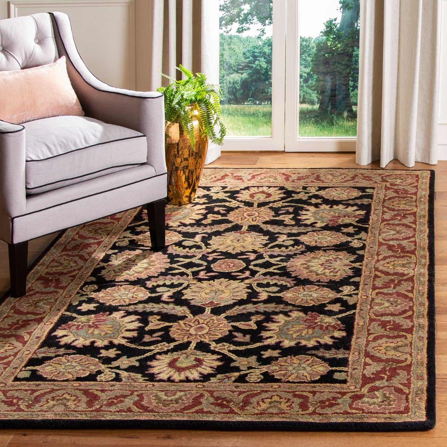 Tapis traditionnel oriental classique Juliya en laine SAFAVIEH fait main