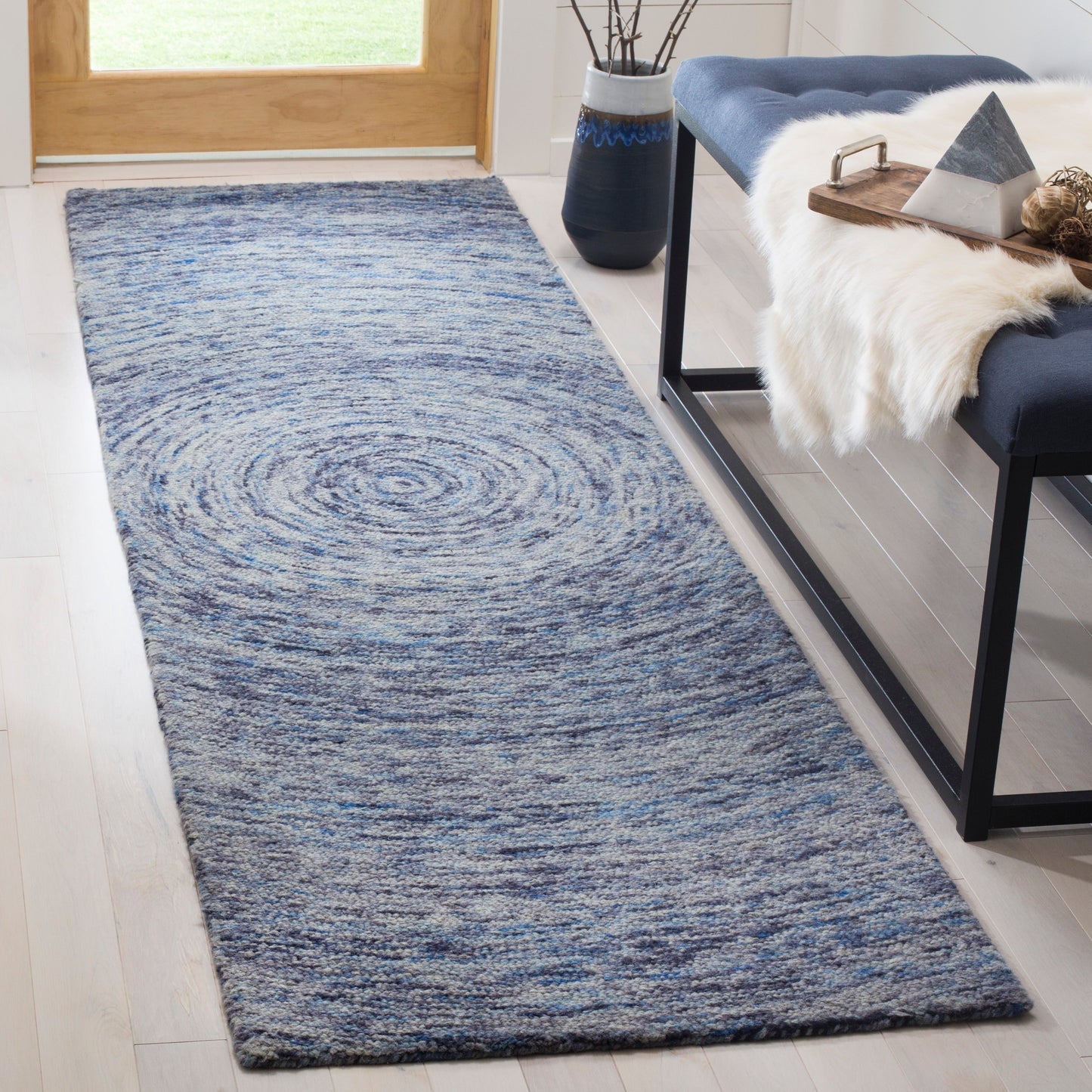 Tapis Maddison en laine ikat fait main SAFAVIEH