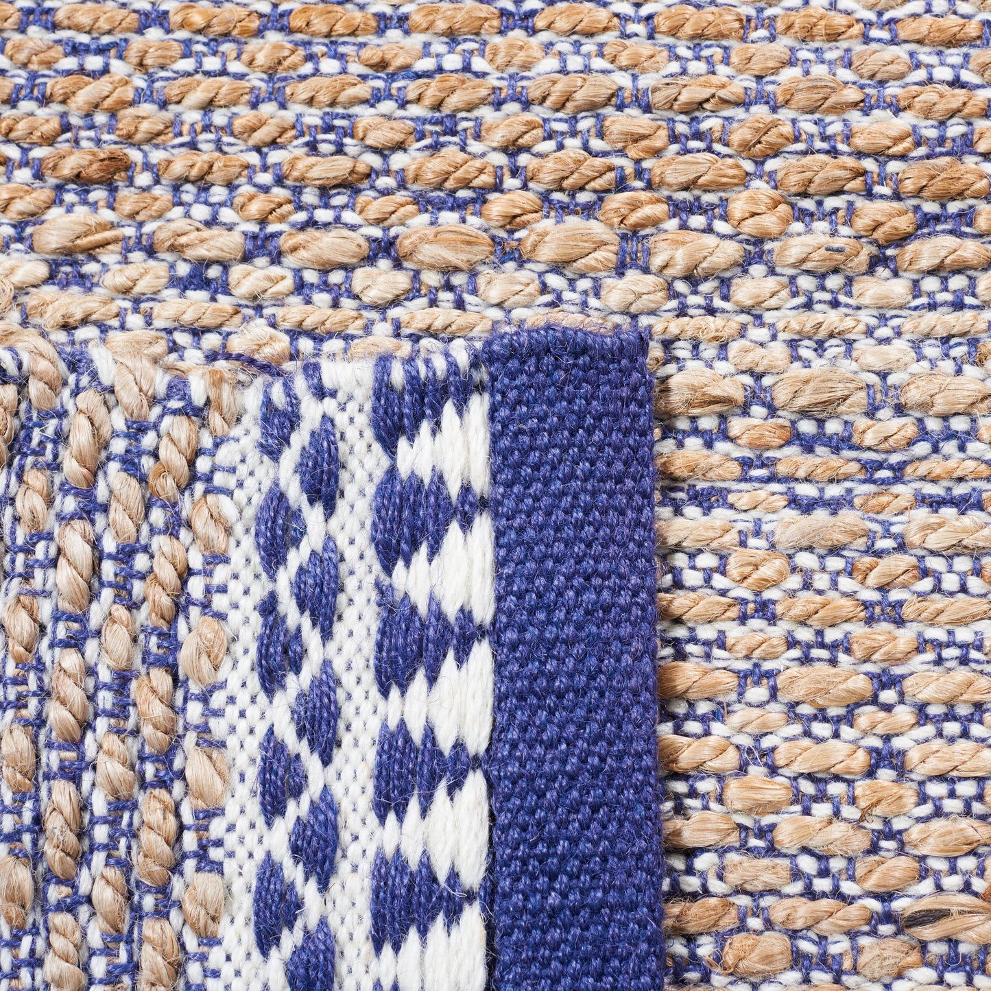 Tapis en jute bohème Jokelien en fibres naturelles fait main SAFAVIEH