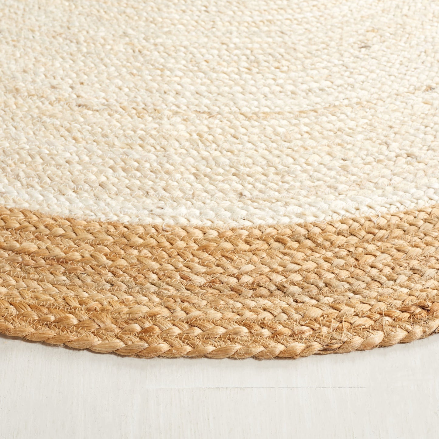 Tapis rond en jute à bordure Jolette en fibres naturelles fait main SAFAVIEH