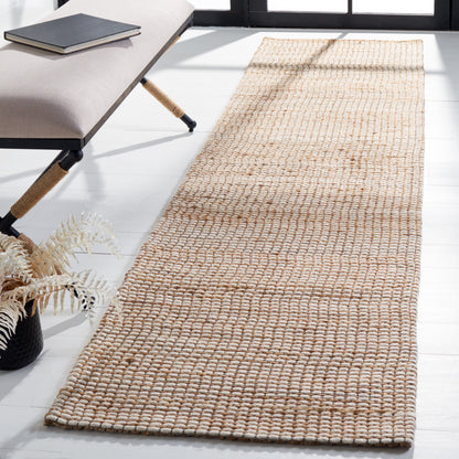 Tapis SAFAVIEH fait main en fibres naturelles Yareli, jute et laine.
