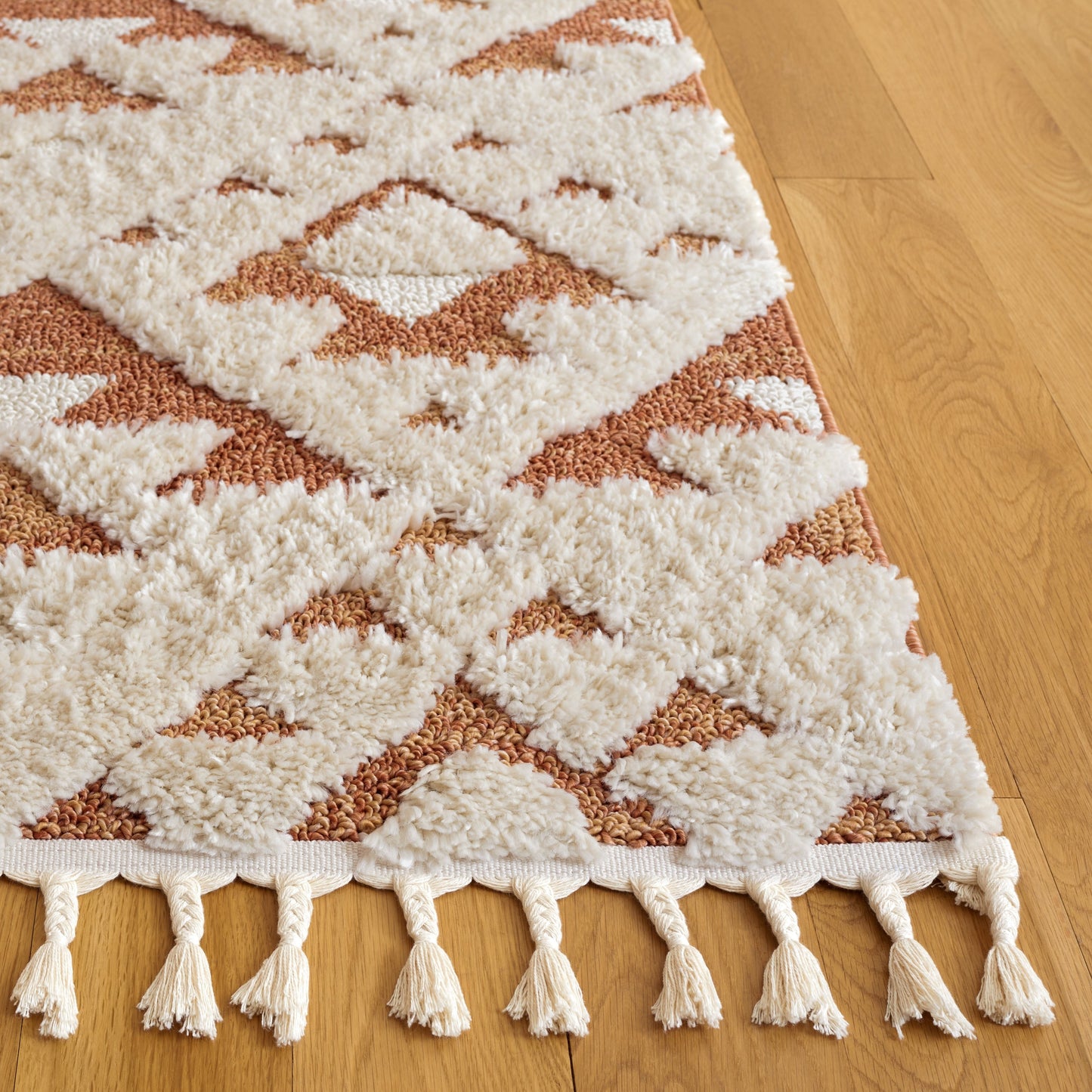 Tapis SAFAVIEH marocain à franges et poils longs Delores, épaisseur 5 cm