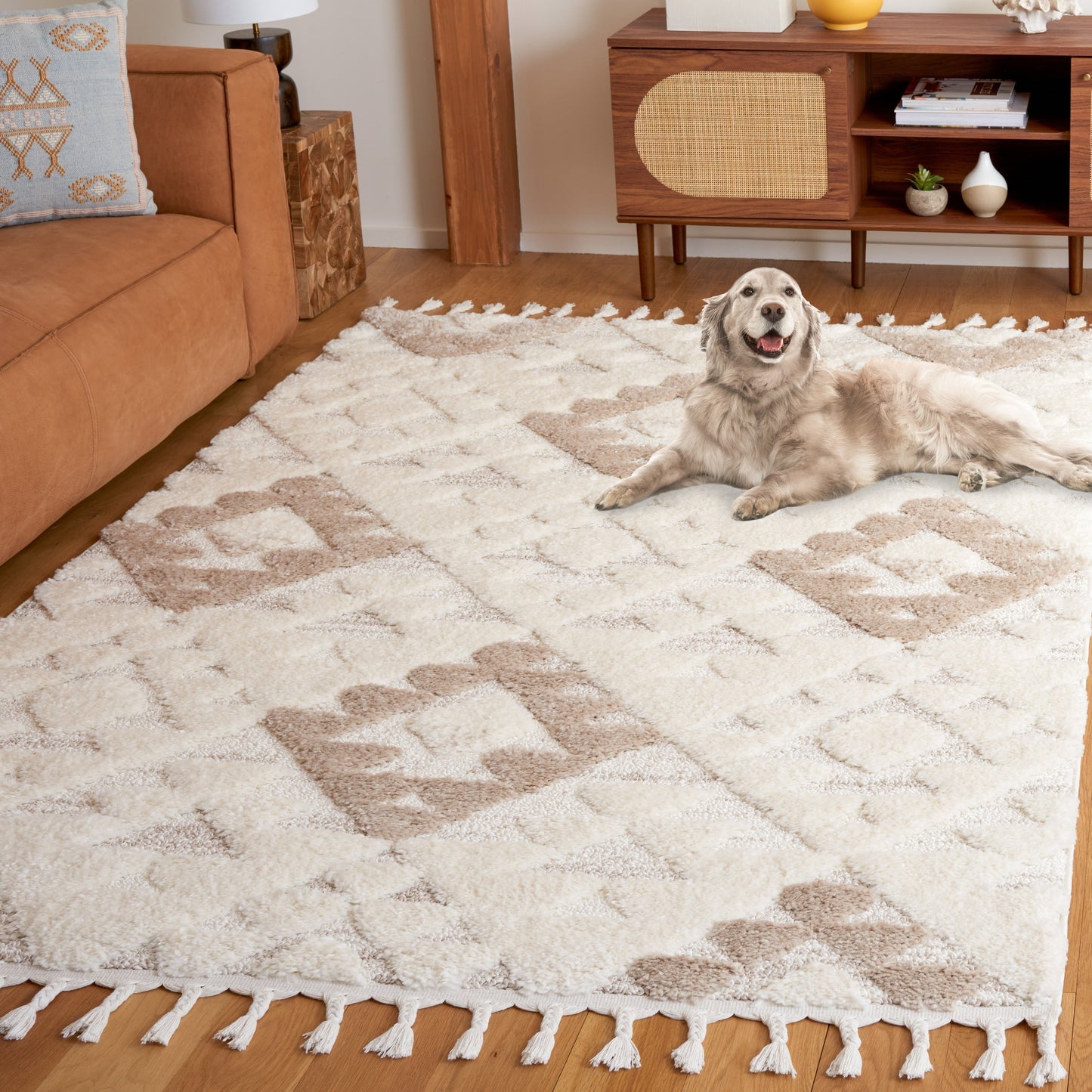 Tapis SAFAVIEH marocain à franges et poils longs Delores, épaisseur 5 cm