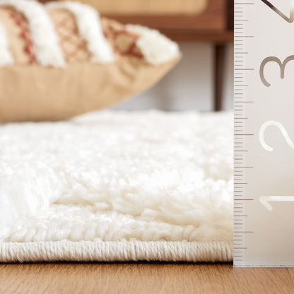 Tapis SAFAVIEH marocain à franges et poils longs Delores, épaisseur 5 cm