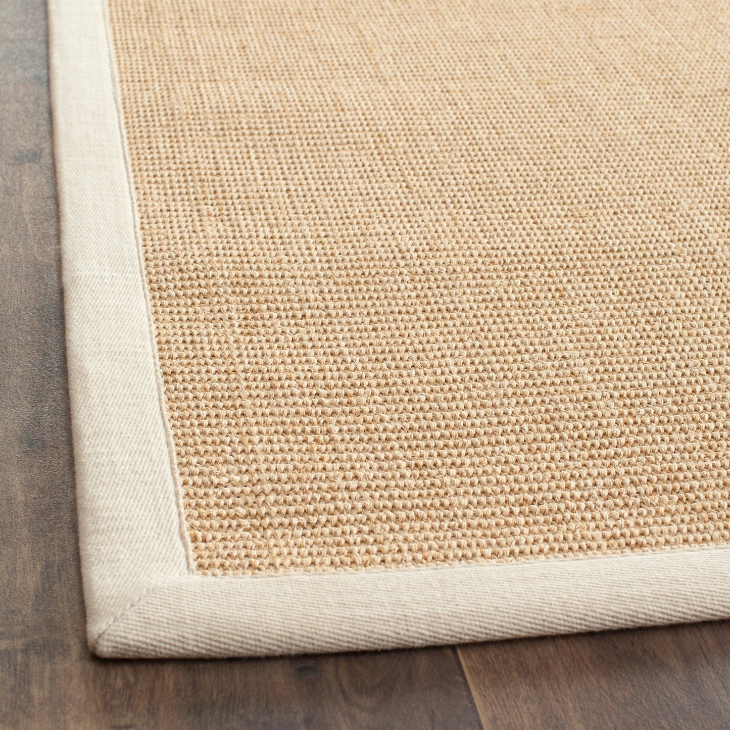 Tapis en sisal à bordure Madelyn en fibres naturelles SAFAVIEH